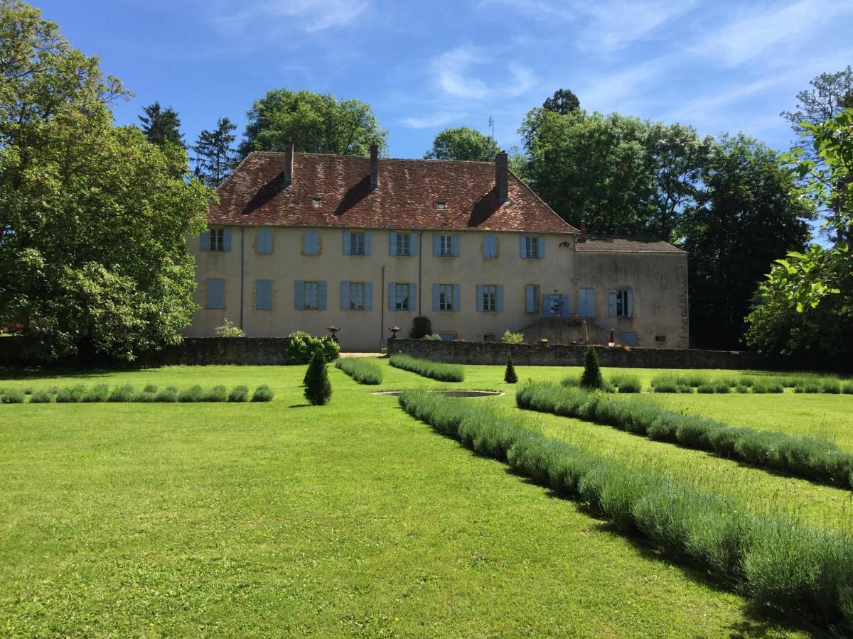La Maison Des Peres Charolles Exterior photo